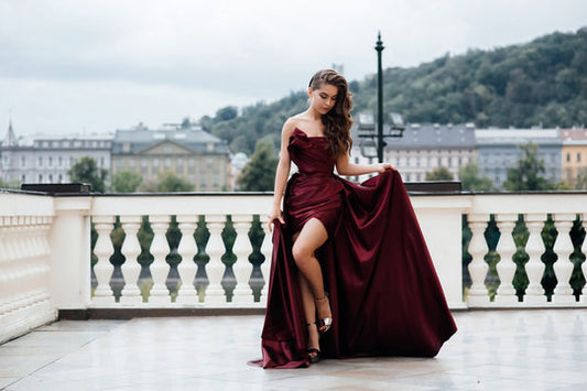 BEST LONG PROM DRESSES FOR 2024