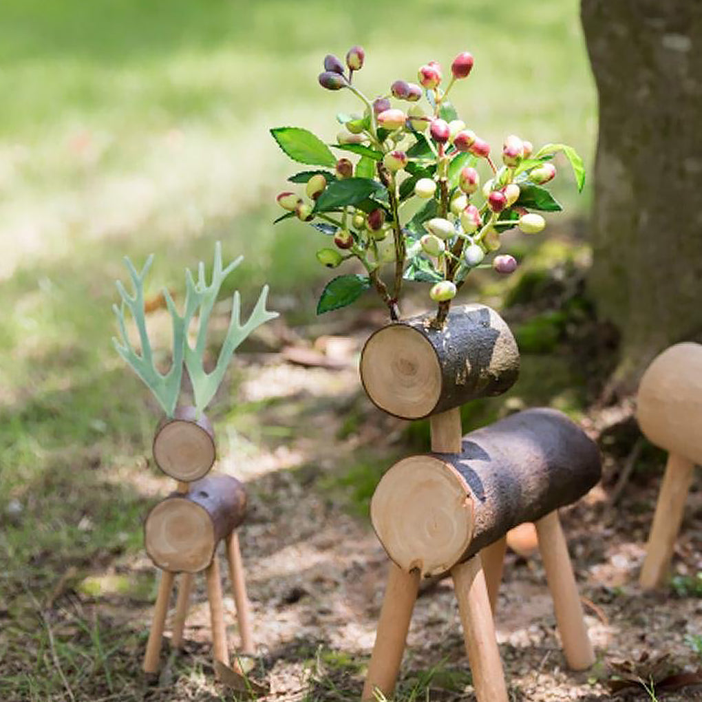 Small Wooden Reindeer Figures - Home Decor > Home Accessories > Decorative Objects - DINIBLO 