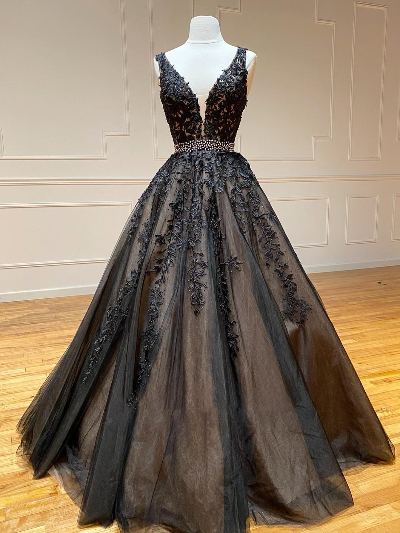 A Line Black V Neck Lace Long Prom Dress - Prom Dress - DINIBLO 