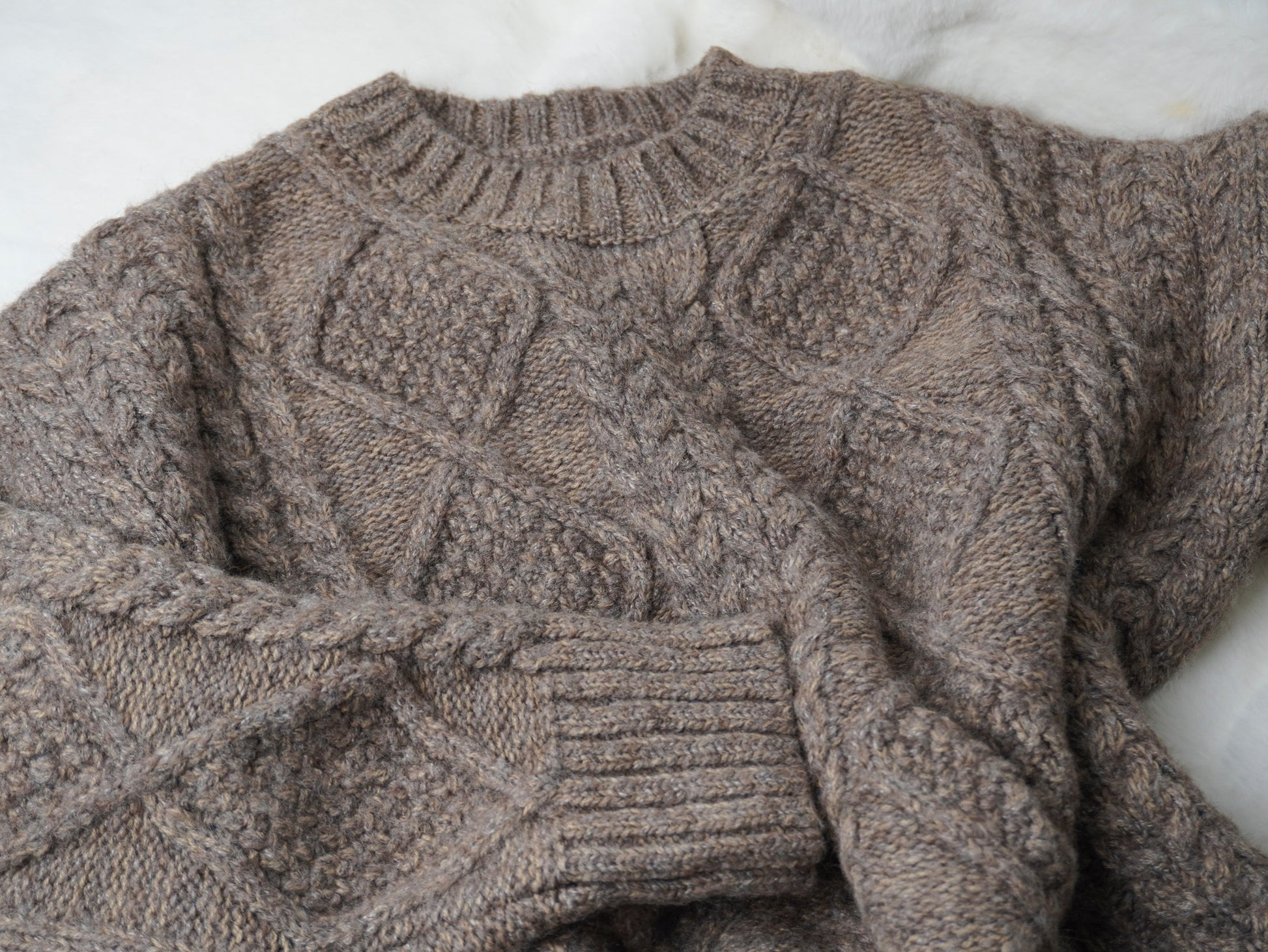 Hand-Knitted Cozy Loose Mohair Sweater for Women Leisurewear Oversized Distressed Knit Sweater Alpaca Pullover Gift for Her Christmas Gift -  - DINIBLO 