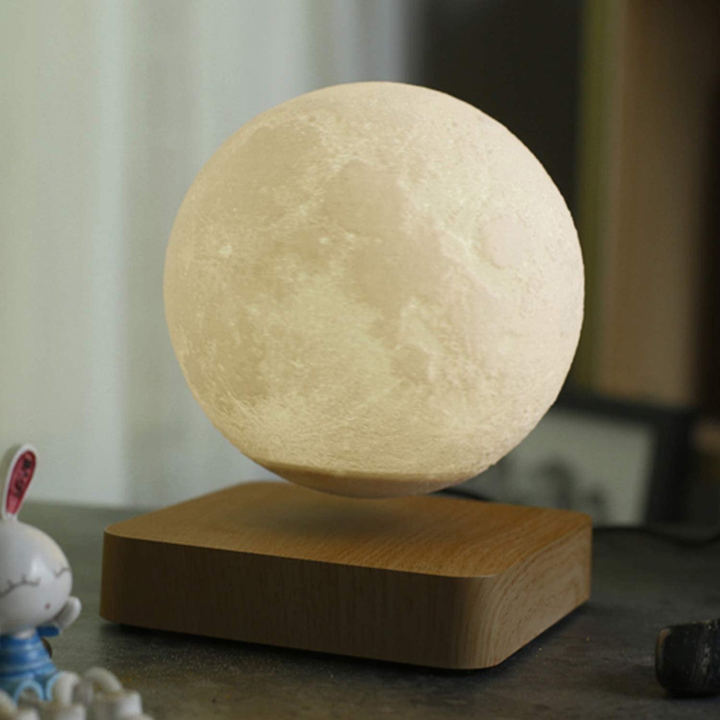 Levitating Moon Lamp - Levitating Moon Lamp - DINIBLO 