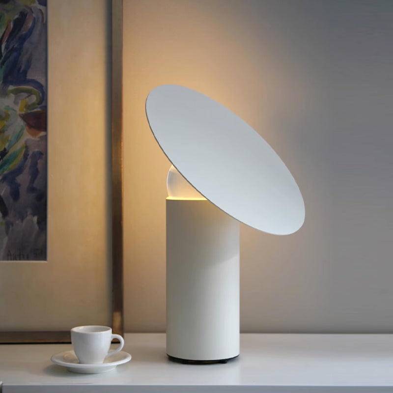 Brooks Table Lamp - Table Lamps - DINIBLO 