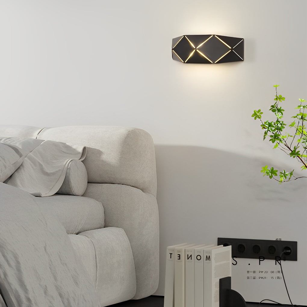 Minimalist Creative Geometric Iron Acrylic Modern Wall Lights Wall Lamp - Lighting > Wall Lights > Wall sconces - DINIBLO 