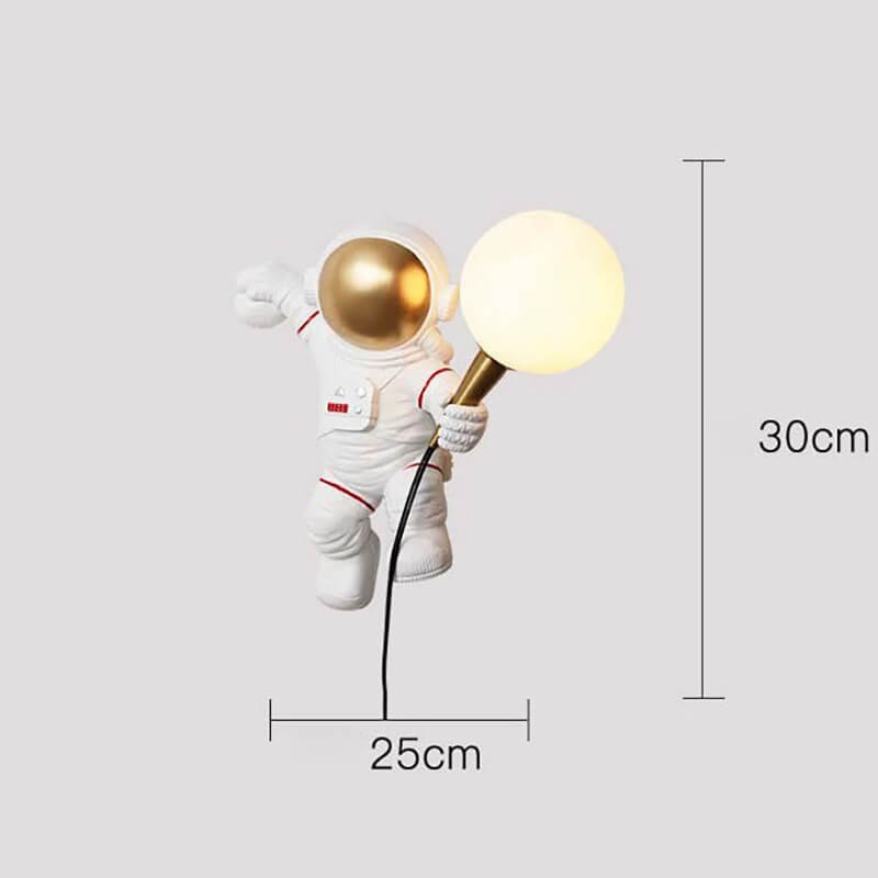 Astronaut Resin Table Lamp - LAMP - DINIBLO 