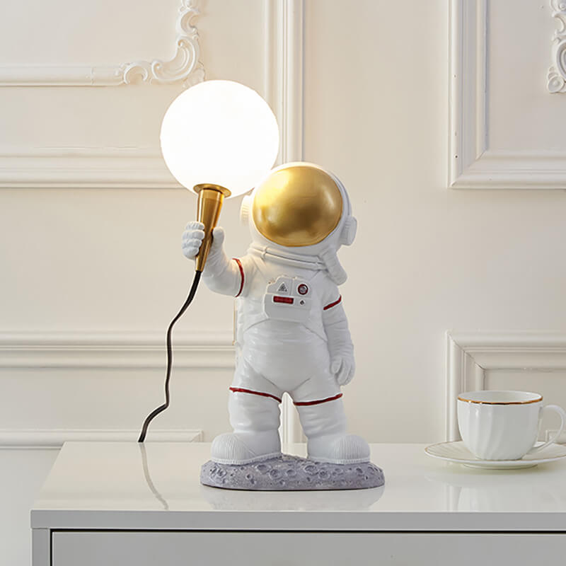 Astronaut Resin Table Lamp - LAMP - DINIBLO 