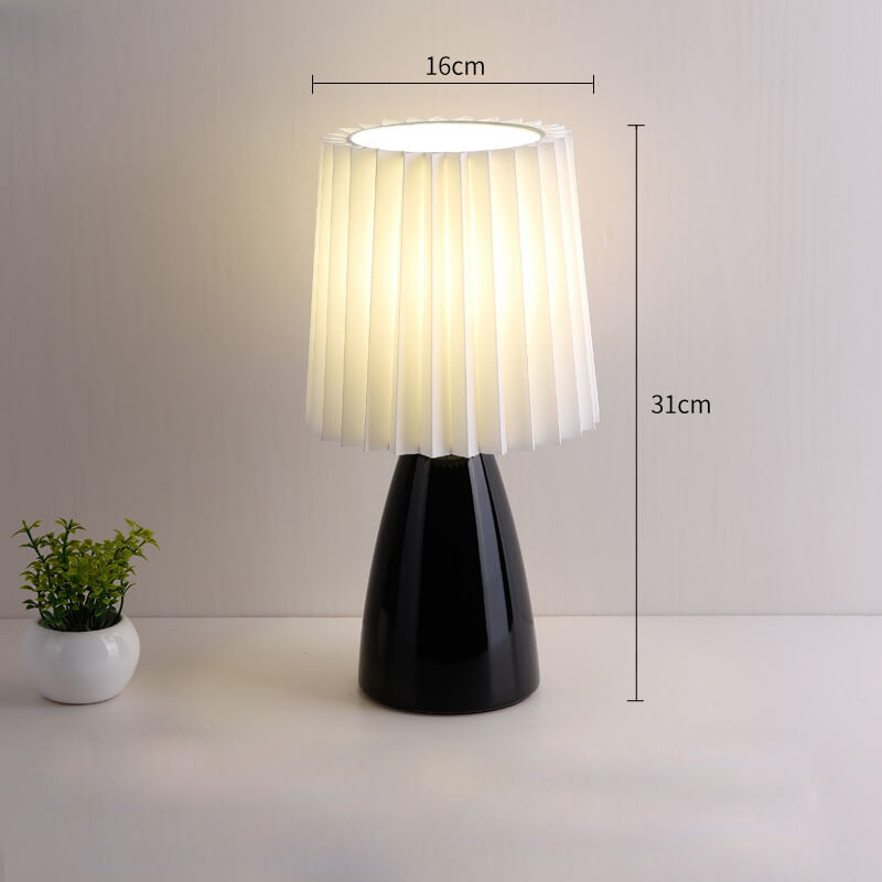 Ceramic Pleated Table Lamp - Table Lamp - DINIBLO 