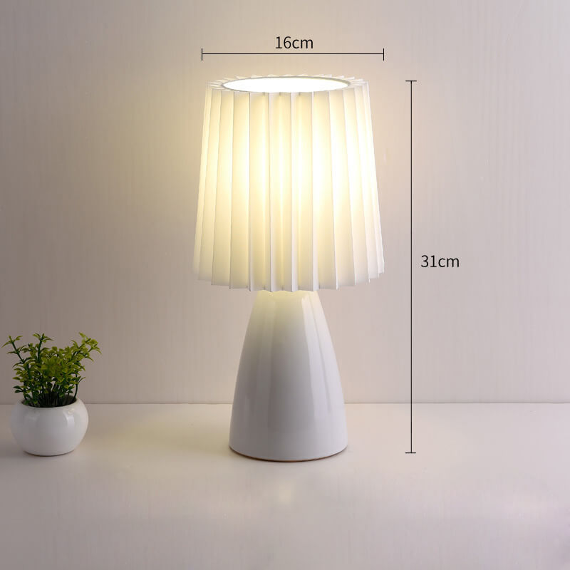 Ceramic Pleated Table Lamp - Table Lamp - DINIBLO 