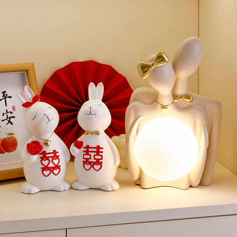 Couple Holding Moon Lamp Ornaments - LAMP - DINIBLO 