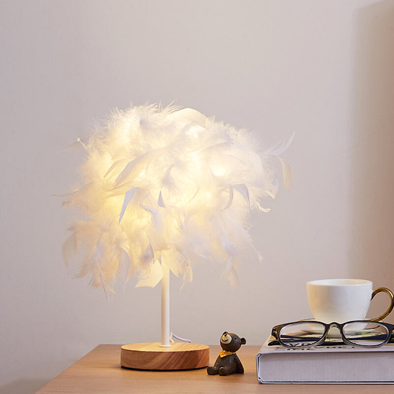 Feather Table Lamp - Table Lamp - DINIBLO 