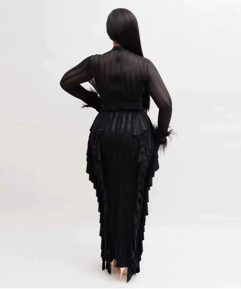 Embroidered Lace Feather Gown - Dresses - DINIBLO 