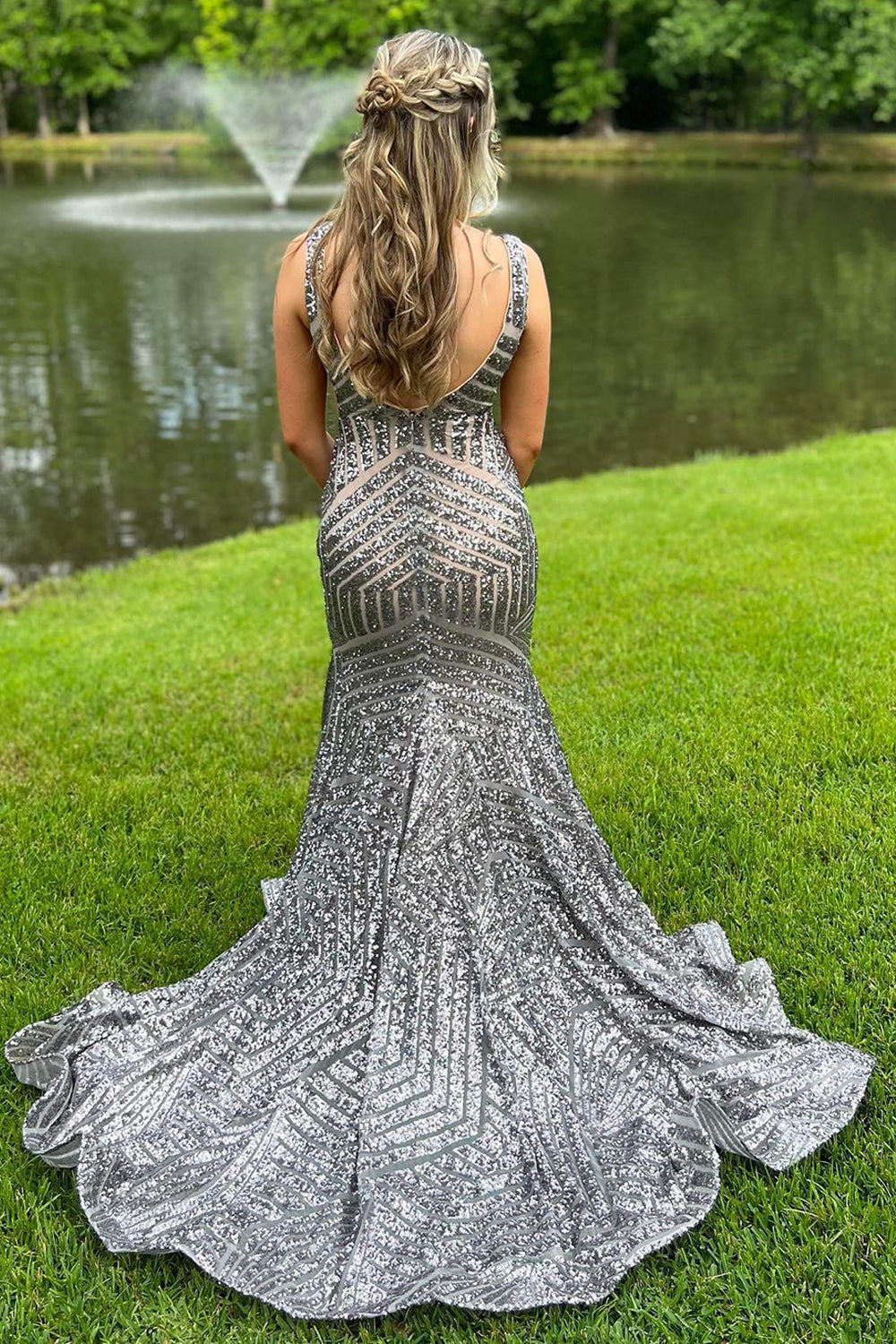 Nina |Mermaid Deep V Neck Sequins Prom Dress - Prom Dress - DINIBLO 