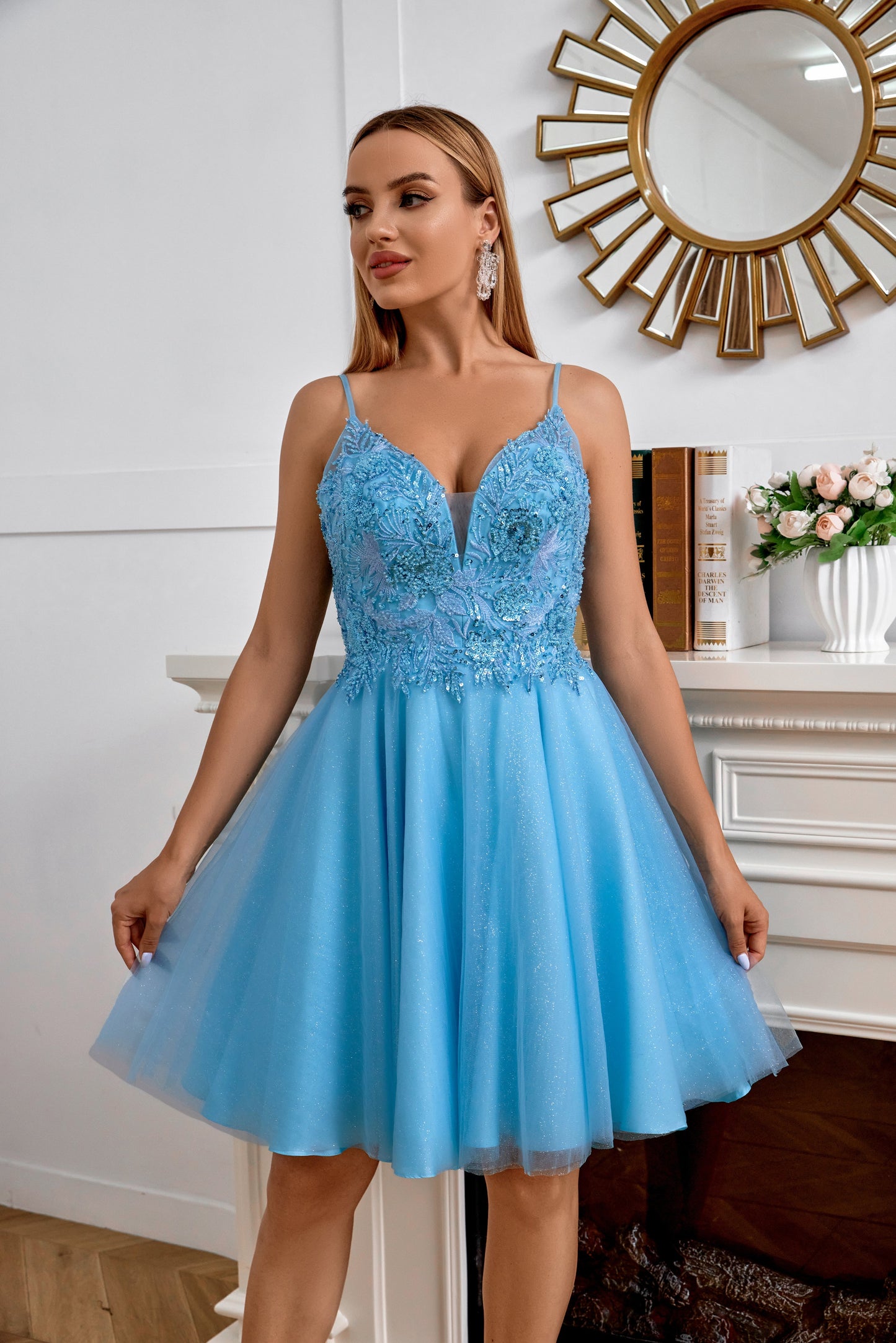 Rhiannon |A Line V Neck Applique Tulle Homecoming Dress - Homecoming Dress - DINIBLO 