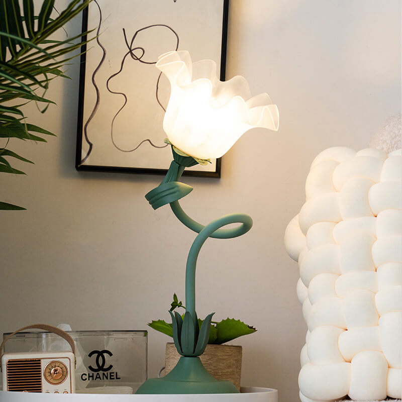 New Style Romantic Flower Table Lamp - Table Lamp - DINIBLO 