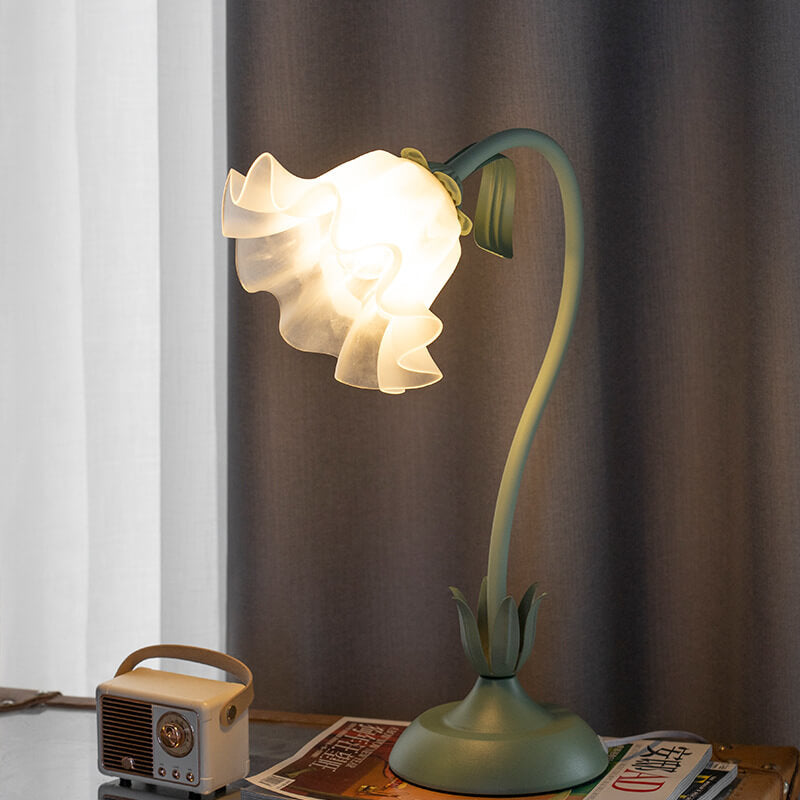 New Style Romantic Flower Table Lamp - Table Lamp - DINIBLO 