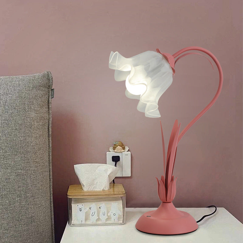 Romantic Flower Table Lamp - Table Lamp - DINIBLO 