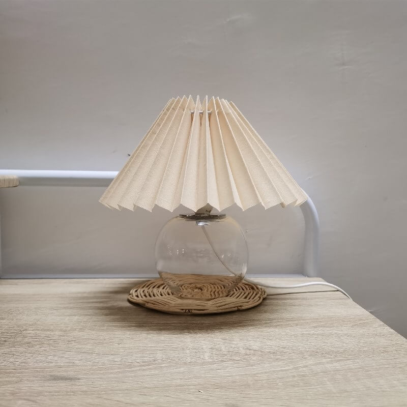 Pleated Glass Base Table Lamp - Table Lamp - DINIBLO 