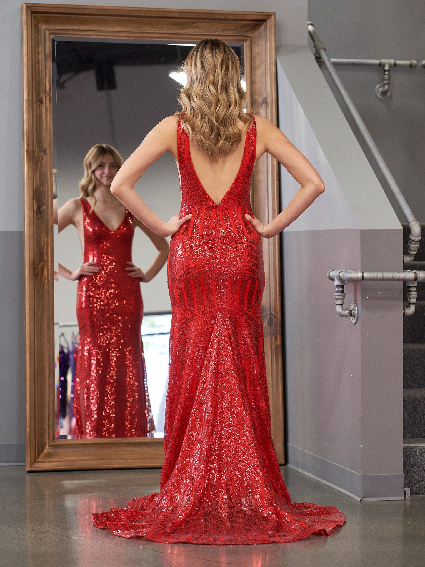 Nina |Mermaid Deep V Neck Sequins Prom Dress - Prom Dress - DINIBLO 