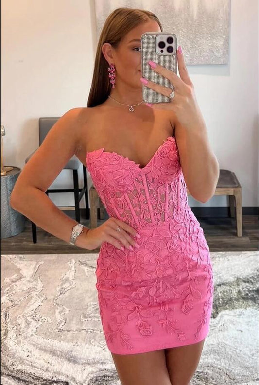 Jasmine | Pink Tight Short Homecoming Dress with Appliques - Cocktail Dress - DINIBLO 