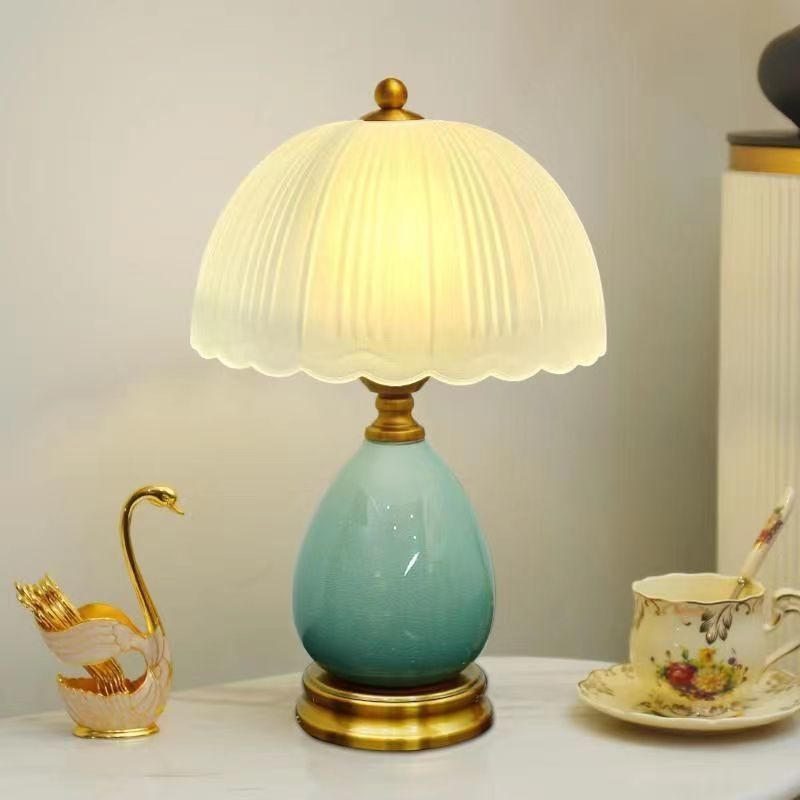 Retro Ceramic Table Lamp - LAMP - DINIBLO 