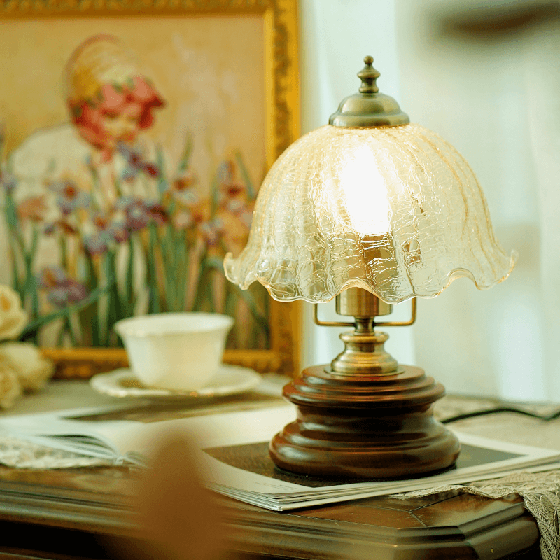 Retro Flower Glass Table Lamp - Table Lamp - DINIBLO 