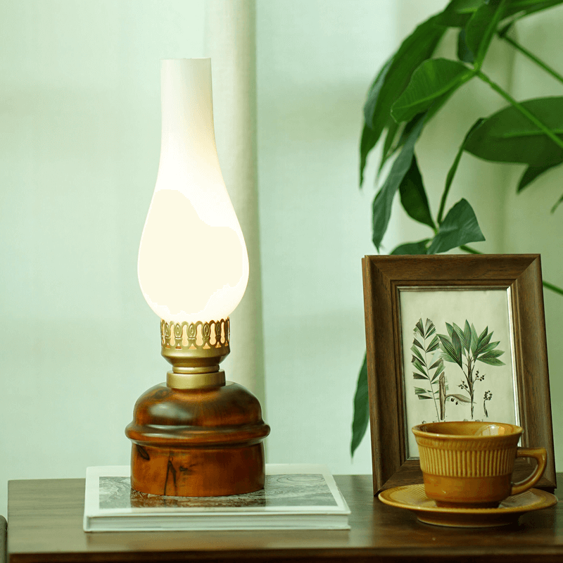 Retro Kerosene Shape Table Lamp - LAMP - DINIBLO 