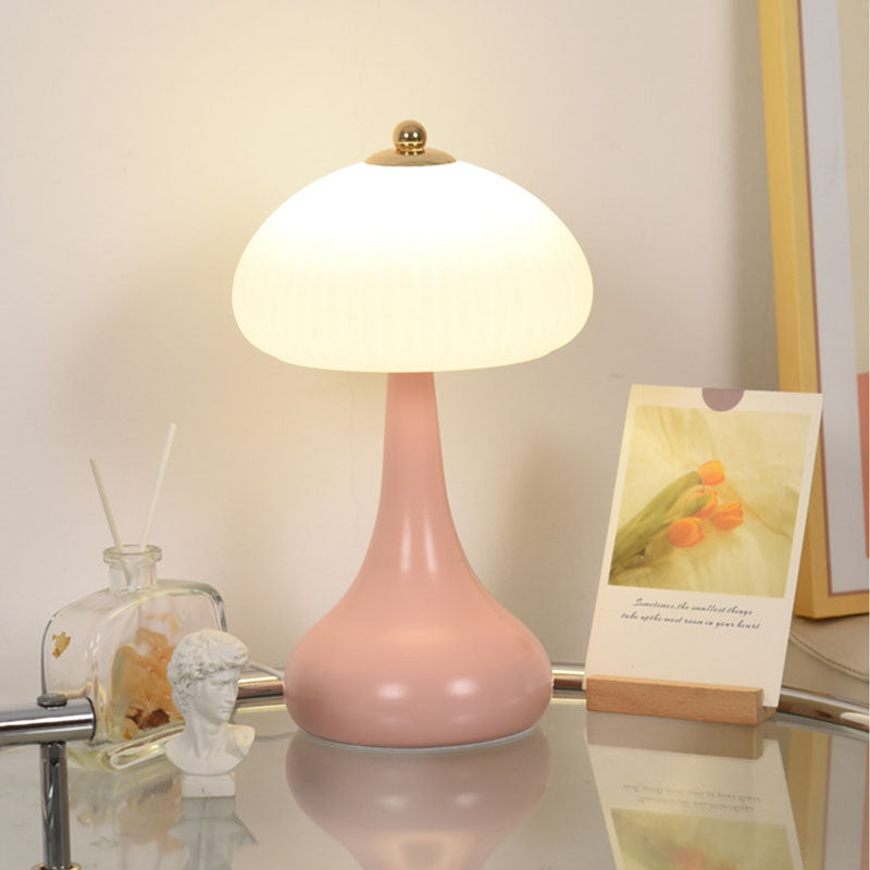 Romantic Cream Style Table Lamp - LAMP - DINIBLO 