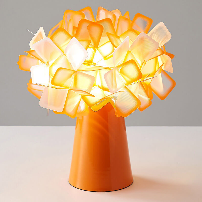 Romantic Petal Table Lamp - Table Lamp - DINIBLO 