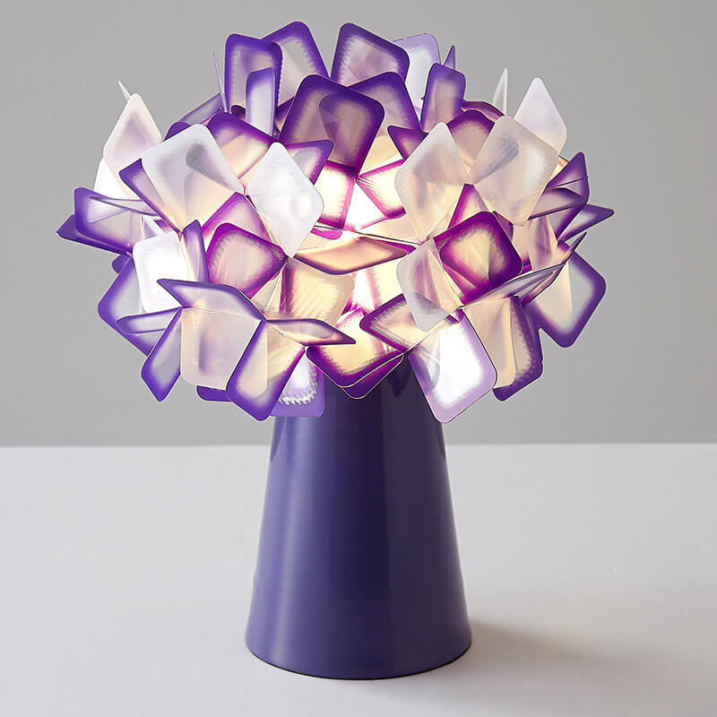 Romantic Petal Table Lamp - Table Lamp - DINIBLO 