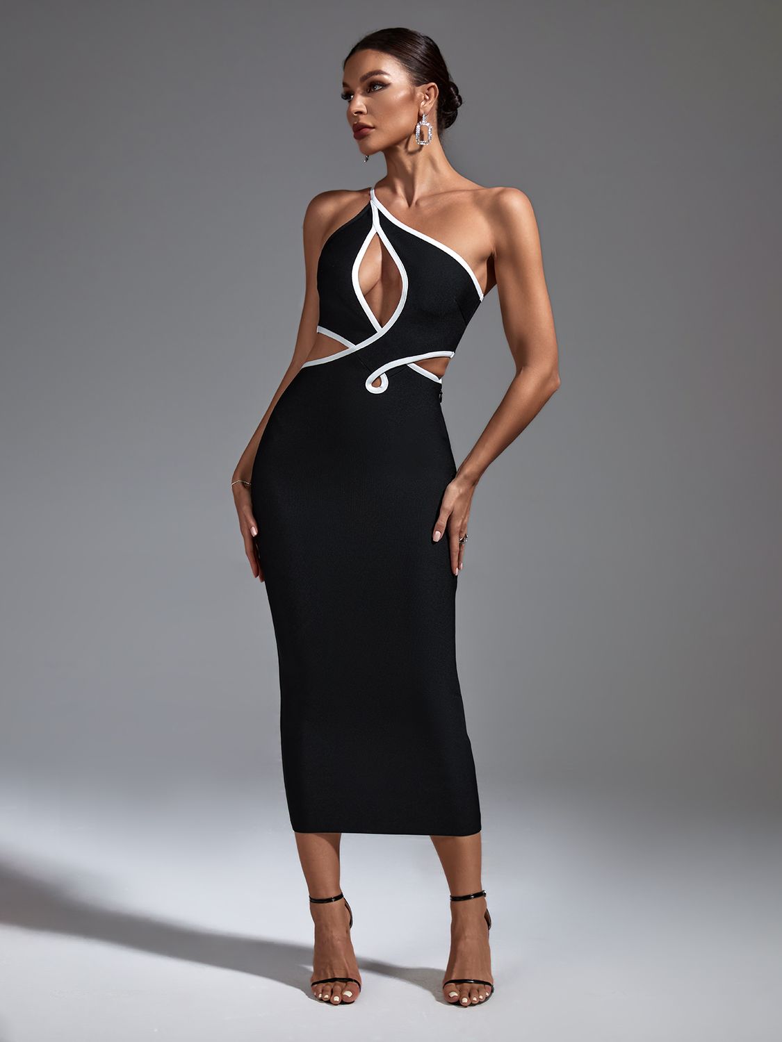 Sleek Black Cut Out Midi Dress - Dresses - DINIBLO 