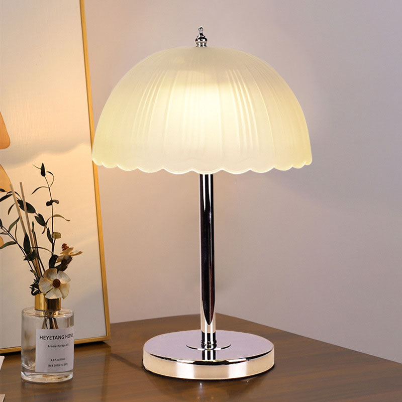 Simple Petal Table Lamp - LAMP - DINIBLO 