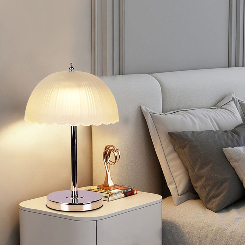 Simple Petal Table Lamp - LAMP - DINIBLO 