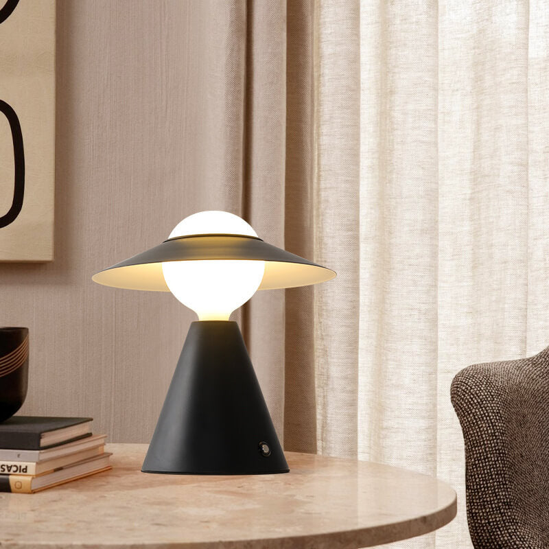 Straw Hat Table Lamp - LAMP - DINIBLO 