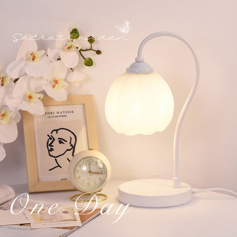 Tulip Flower Table Lamp - LAMP - DINIBLO 