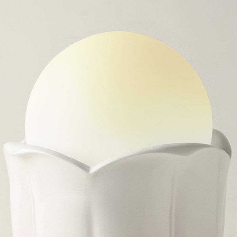 Tulip Rabbit Resin Table Lamp - LAMP - DINIBLO 