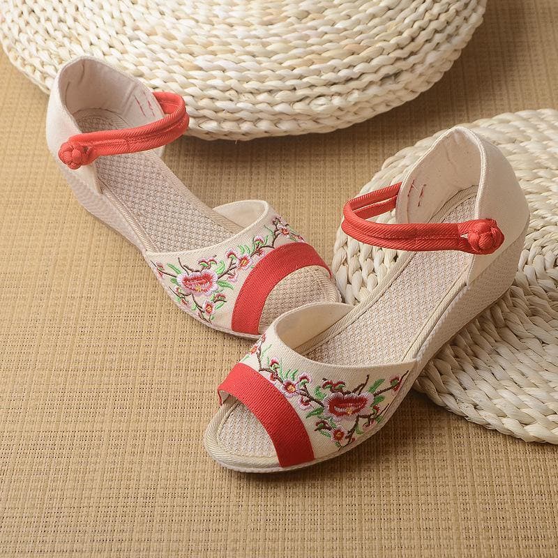 White Embroideried Sandals SplicingBuckle Strap Wedge Sandals - Sandals - DINIBLO 