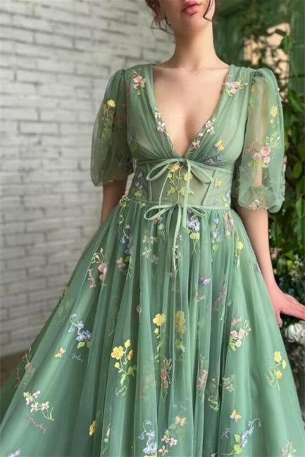 Beautiful Green V-neck A-line Appliques Prom Dress - Prom Dresses - DINIBLO 