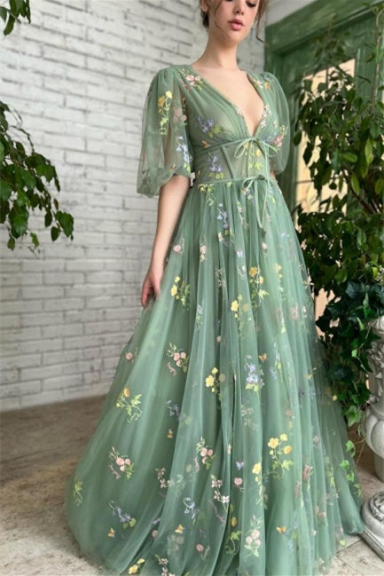 Beautiful Green V-neck A-line Appliques Prom Dress - Prom Dresses - DINIBLO 