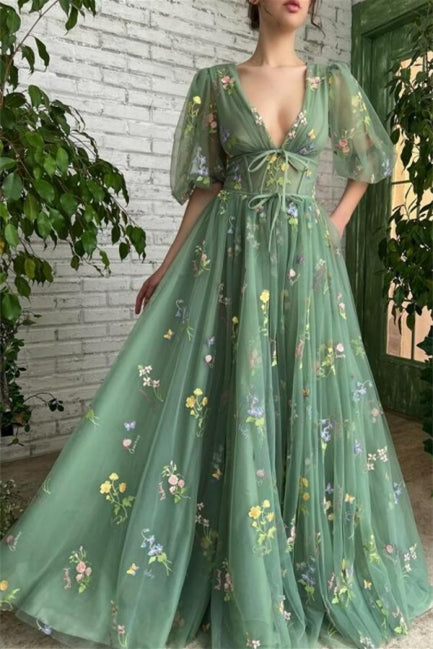 Beautiful Green V-neck A-line Appliques Prom Dress - Prom Dresses - DINIBLO 