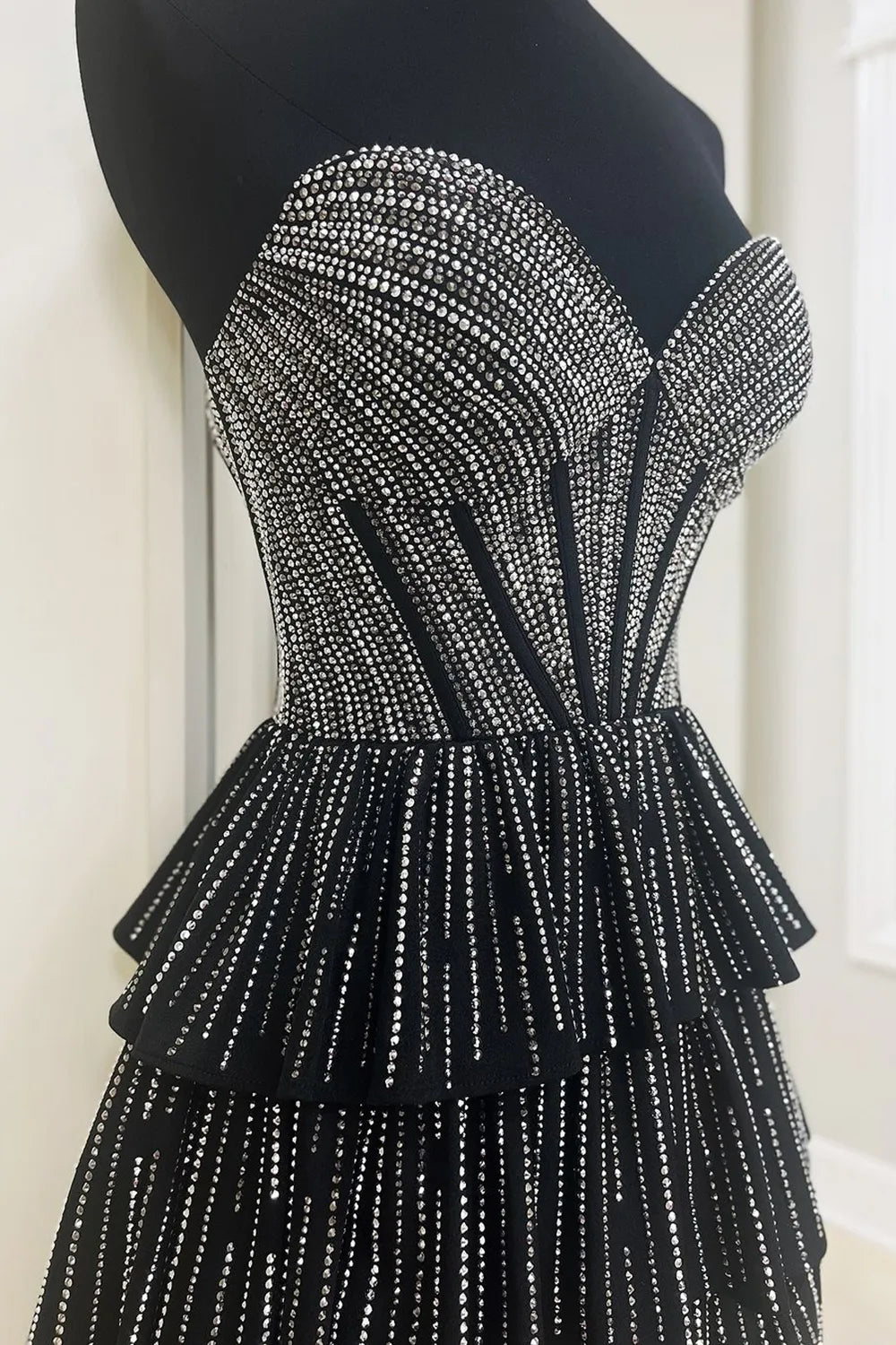 Glitter Black Strapless A-Line Corset Short Homecoming Dress with Beading - Homecoming Dresses - DINIBLO 