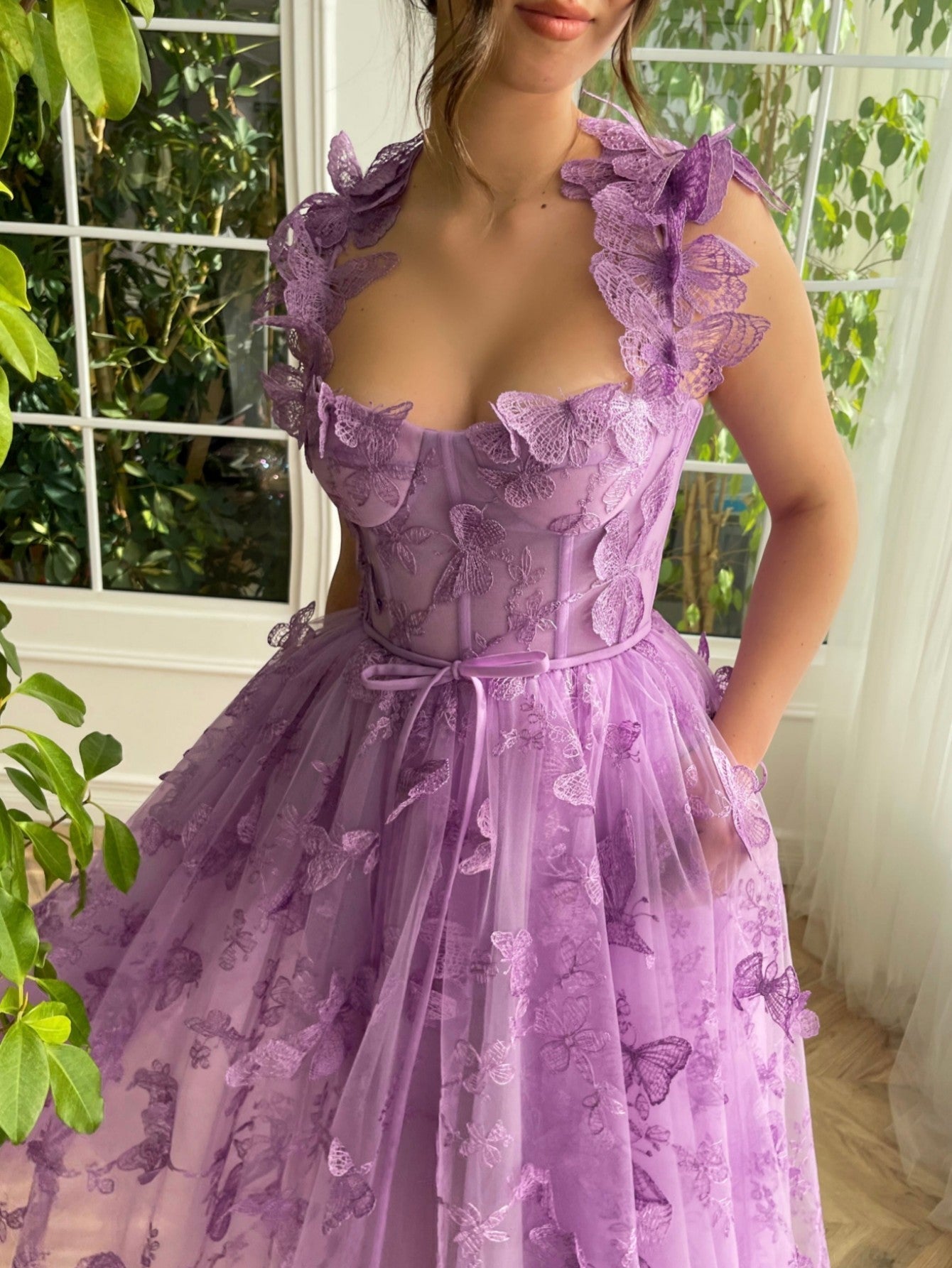 Leah | Aline Tulle Midi Prom Dress with 3D Butterflies - Prom Dress - DINIBLO 