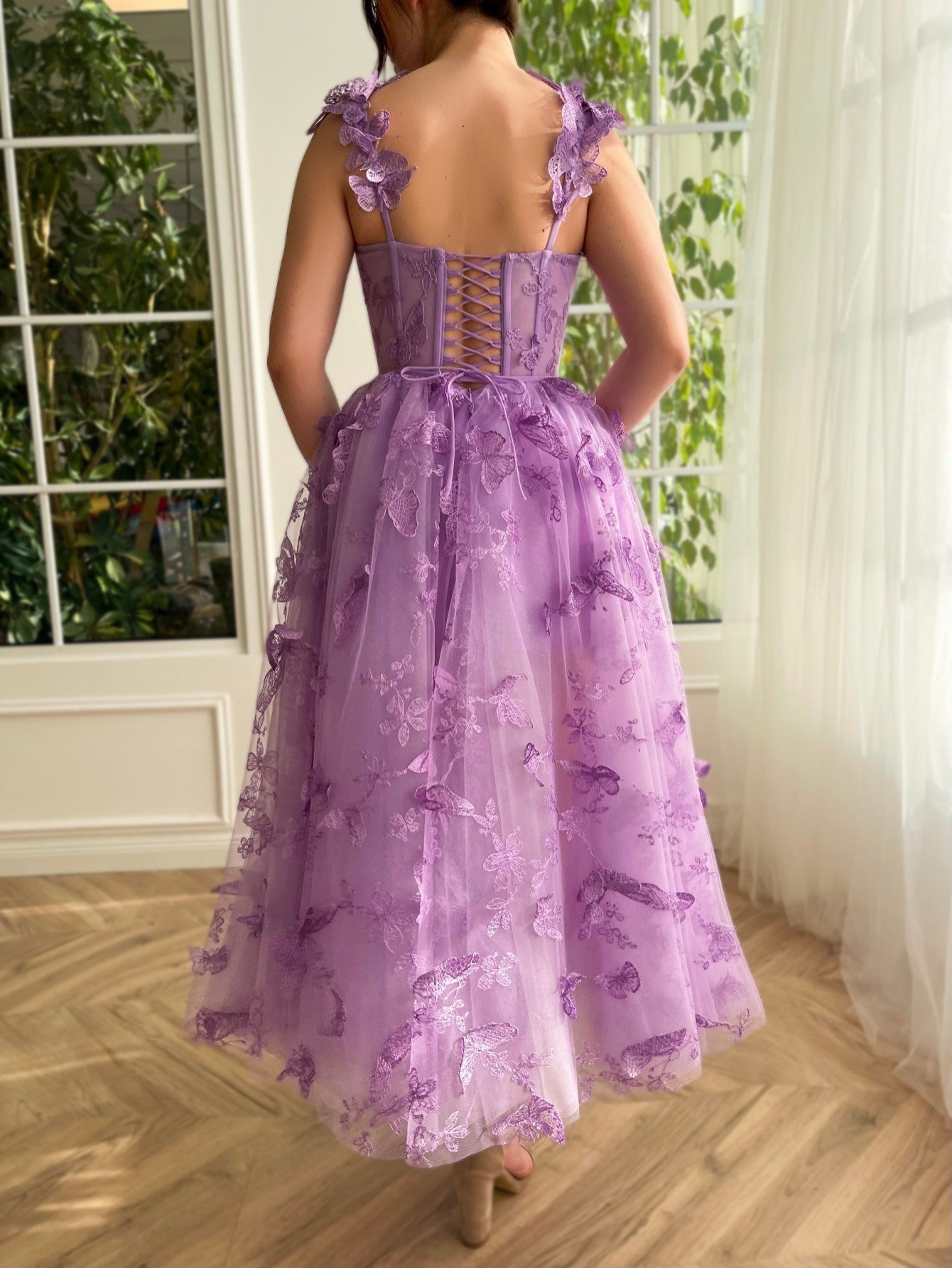 Leah | Aline Tulle Midi Prom Dress with 3D Butterflies - Prom Dress - DINIBLO 