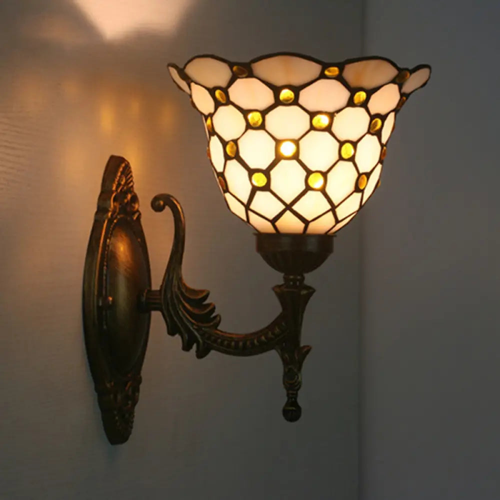 Mediterranean Brass Wall Sconce – Elegant Geometry Cut Glass Shade for Corridor Lighting -  - DINIBLO 