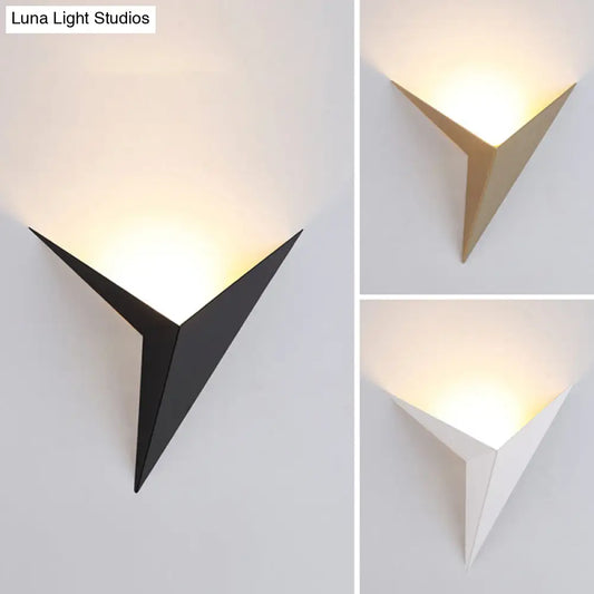 Modern LED Wall Sconce with Simple Triangular Design for Living Room -  - DINIBLO 