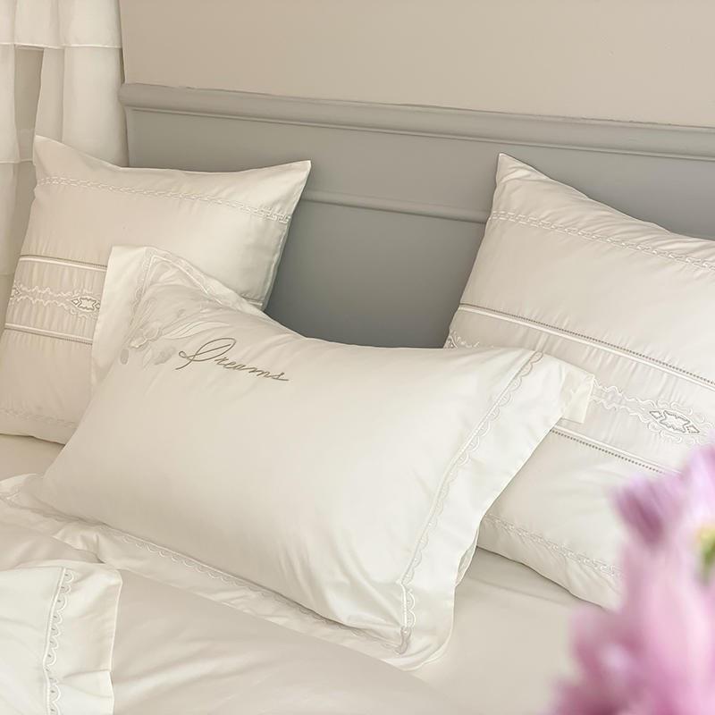 Olivia Duvet Cover Set - Bed - DINIBLO 