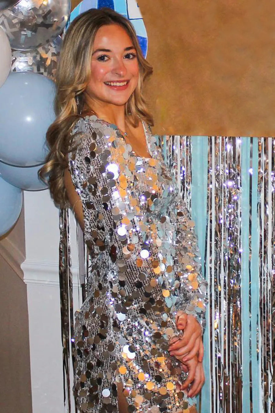 Sparkly Silver Square Neck Sequins Long Sleeves Short Homecoming Dress - Homecoming Dresses - DINIBLO 