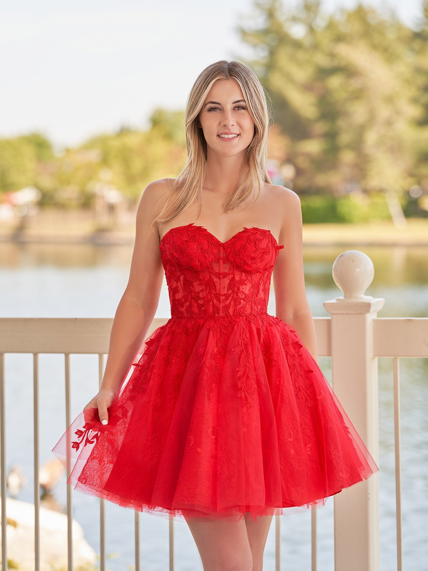 Yasmin | A-line Red Sweetheart Appliques Lace Homecoming Dress With Corset Back - Homecoming Dresses - DINIBLO 